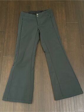 Women’s Black Flare Jeans - Comfortable Stretch Fit